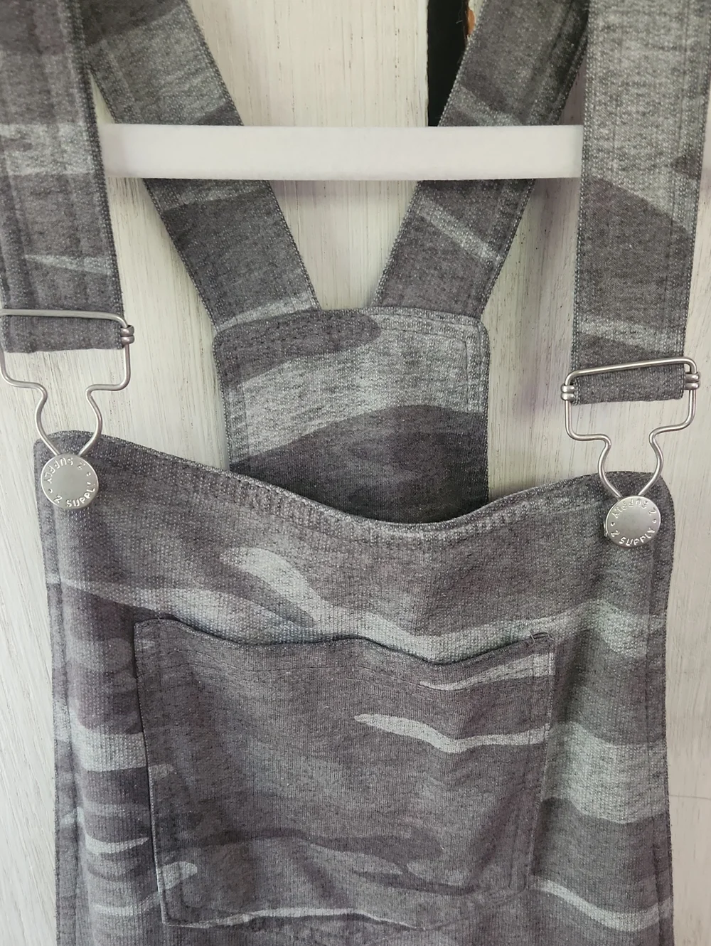 Z Supply Gray Knit Camo Overalls With Adjustable Straps Size Small (4-6)